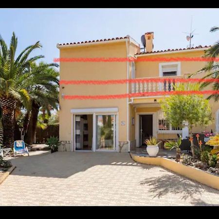 Villa Eva Asiana Guesthouse With Shared Pool ベニッサ エクステリア 写真