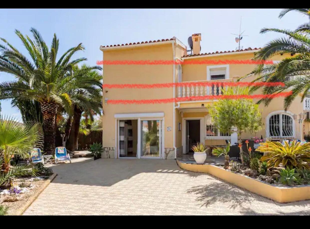 Villa Eva Asiana Guesthouse With Shared Pool ベニッサ エクステリア 写真