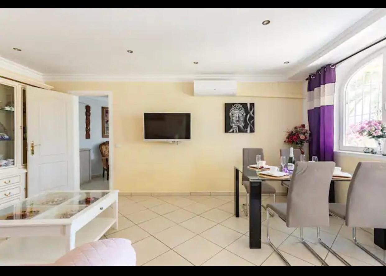 Villa Eva Asiana Guesthouse With Shared Pool ベニッサ エクステリア 写真
